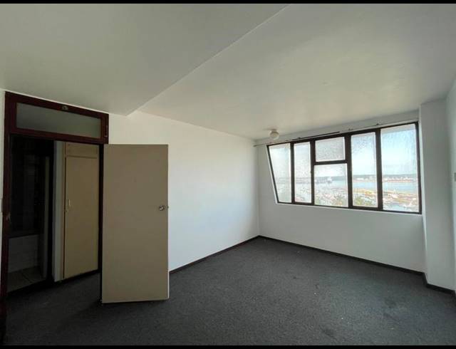 2 BEDROOM PROPERTY TO RENT IN ESPLANADE